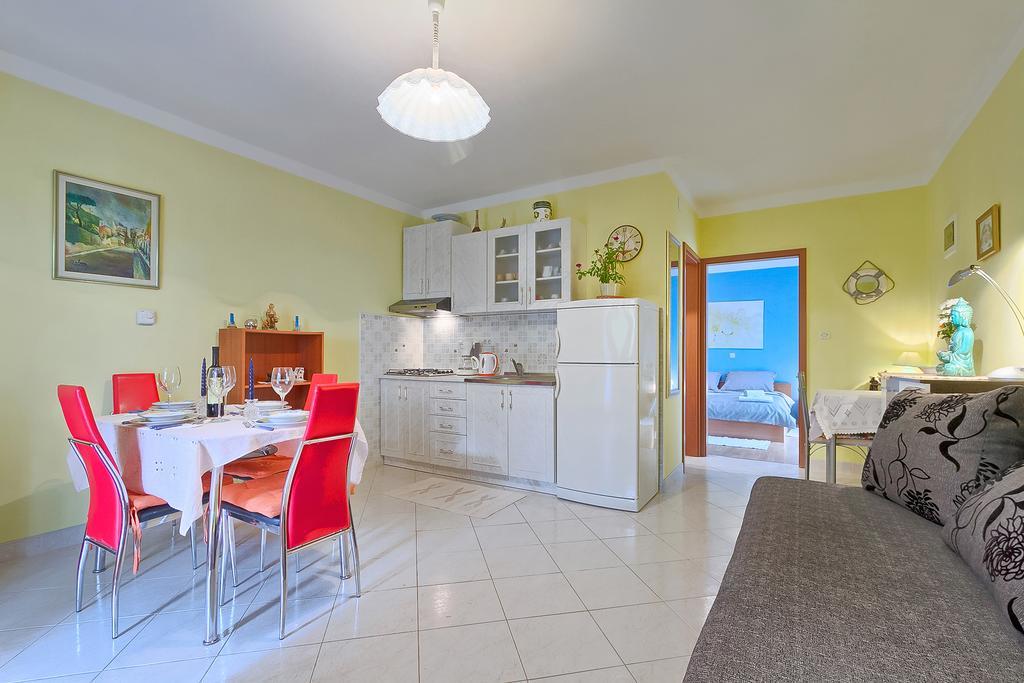 Apartments Valoda Nedeščina Dış mekan fotoğraf