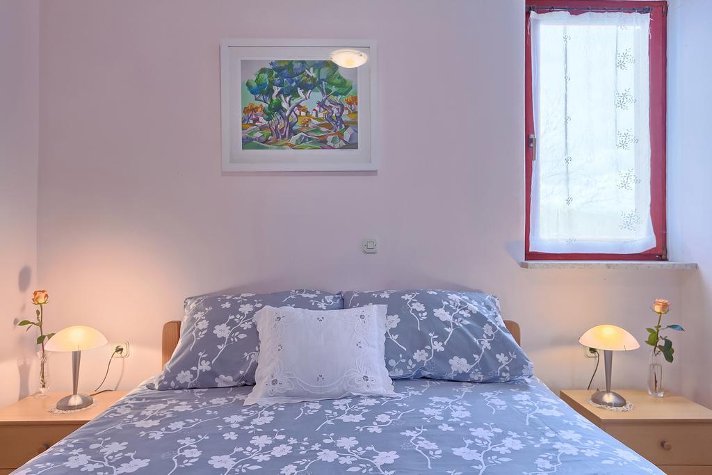 Apartments Valoda Nedeščina Dış mekan fotoğraf